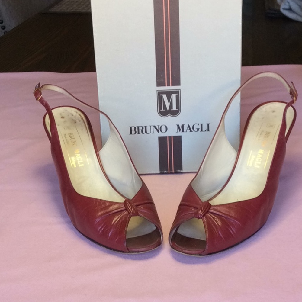 FINAL SALE PRICE Bruno Magli Raspberry Peep Toe Sling Backs
